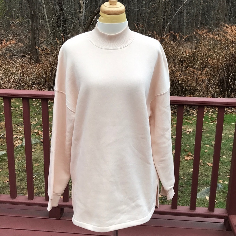 New! Bershka oversized medium crew pullover tee